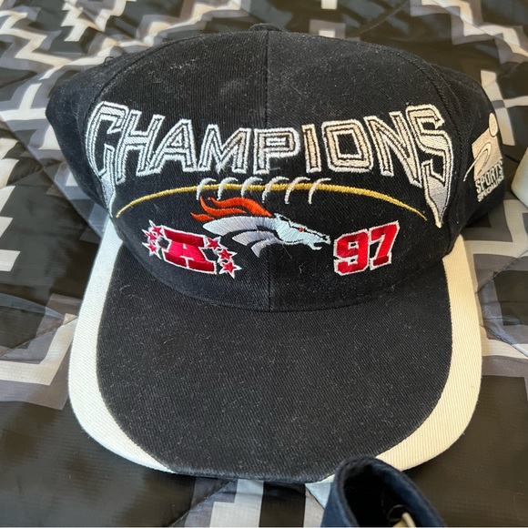 VINTAGE Denver Broncos hat bundle NFL - Picture 2 of 16